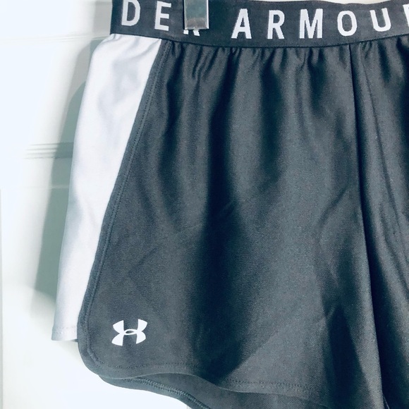 [UNDER ARMOUR] Play Up 2.0 Shorts - Picture 2 of 4